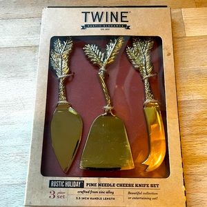 Twine Rustic Elegance Pine Needle Cheese Knife Set 3 Pieces